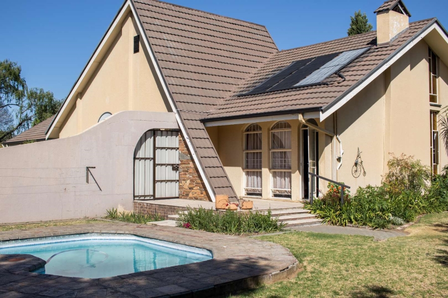 3 Bedroom Property for Sale in Heilbron Free State